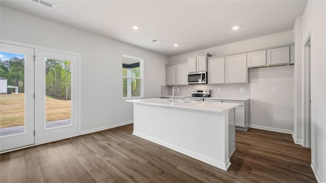 522 Great Salt Lane, Hoschton, GA 30548