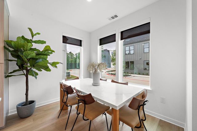 1941 Sawdust Road 150, The Woodlands, TX 77380