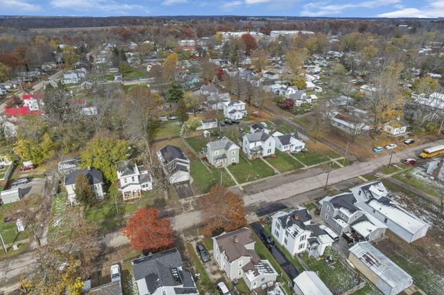 35 Chamberlain Street, Delaware, OH 43015