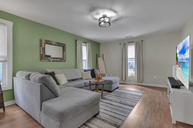 35 Chamberlain Street, Delaware, OH 43015