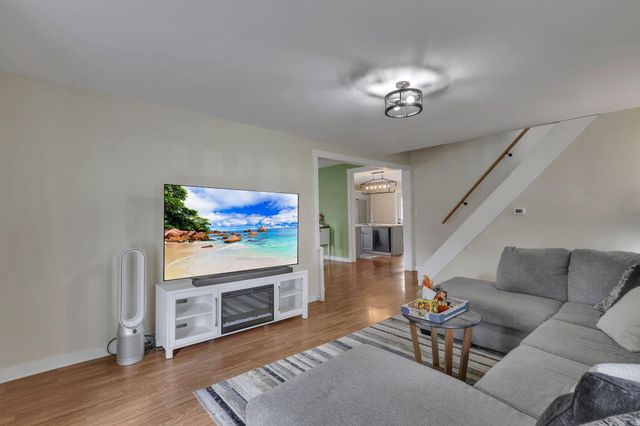 35 Chamberlain Street, Delaware, OH 43015