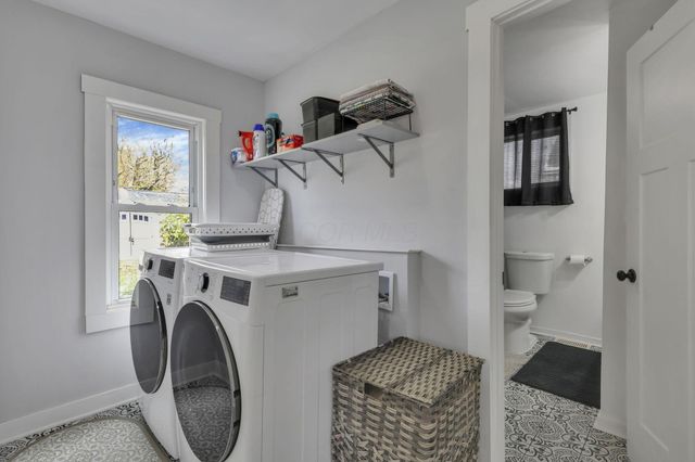 35 Chamberlain Street, Delaware, OH 43015