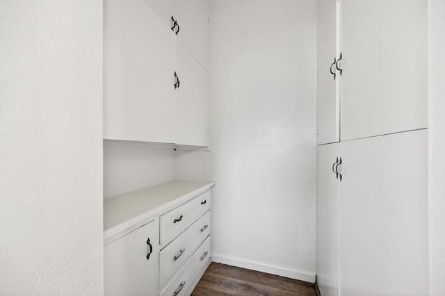 3126 31st St, Sacramento, CA 95817