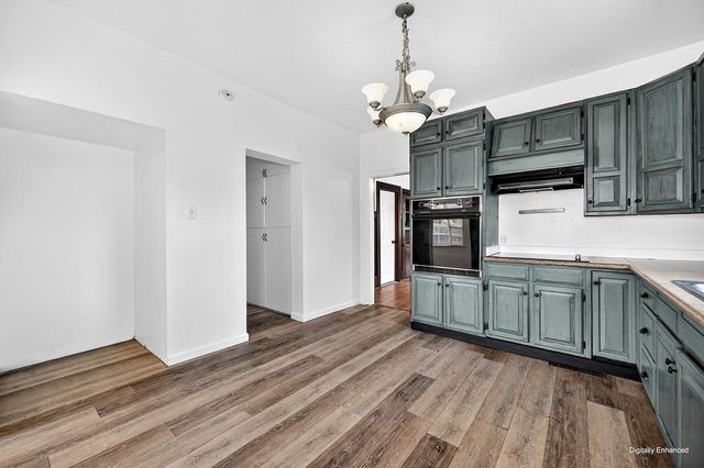 3126 31st St, Sacramento, CA 95817