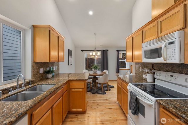 14627 SE 189th Place, Renton, WA 98058