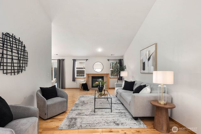 14627 SE 189th Place, Renton, WA 98058