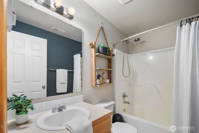 14627 SE 189th Place, Renton, WA 98058