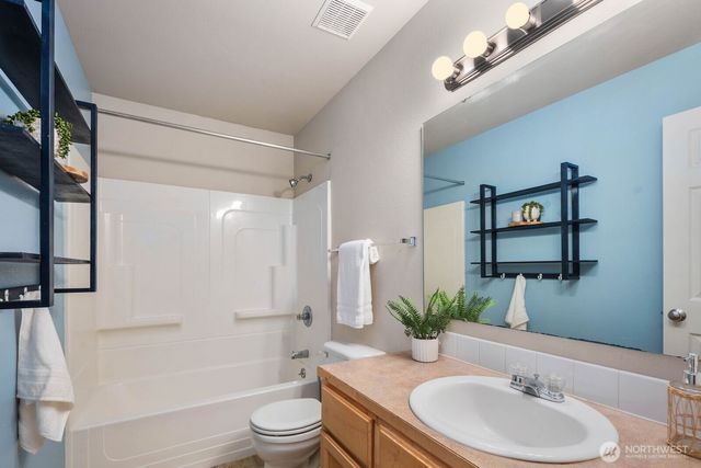 14627 SE 189th Place, Renton, WA 98058