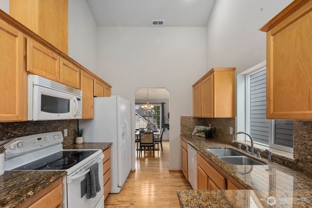 14627 SE 189th Place, Renton, WA 98058