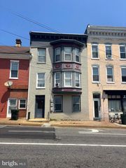 408 W WASHINGTON ST, Hagerstown, MD 21740