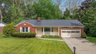 4742 Curwood Avenue Se, City Of Kentwood, MI 49508