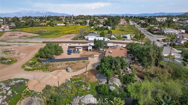 14435 Wood Road, Riverside, CA 92508