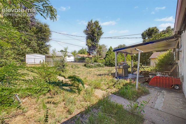 1606 Iroquois Road, Pueblo, CO 81001
