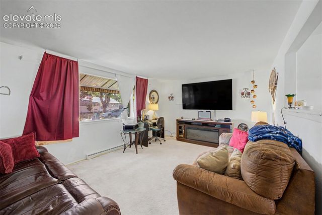 1606 Iroquois Road, Pueblo, CO 81001