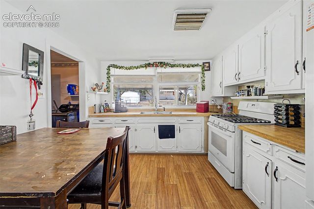 1606 Iroquois Road, Pueblo, CO 81001