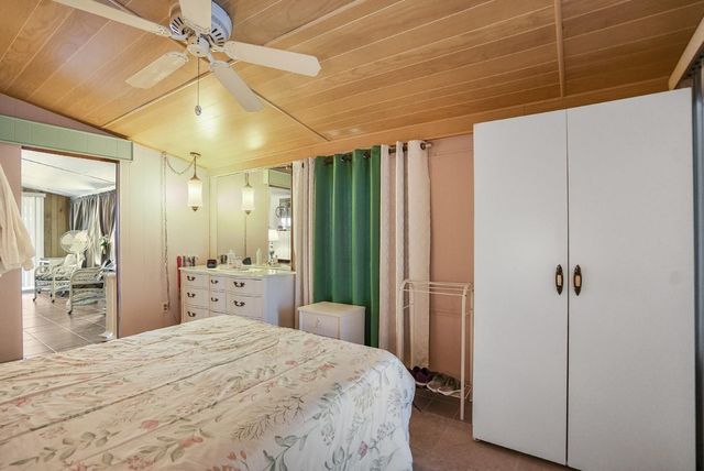 8573 SW 16th Street, Davie, FL 33324