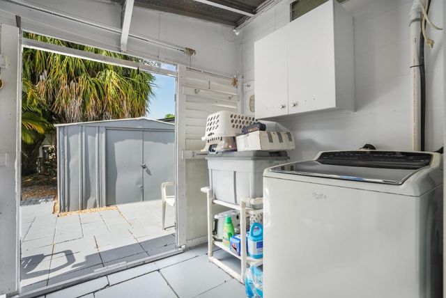 8573 SW 16th Street, Davie, FL 33324