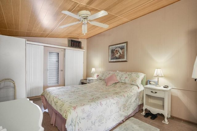 8573 SW 16th Street, Davie, FL 33324