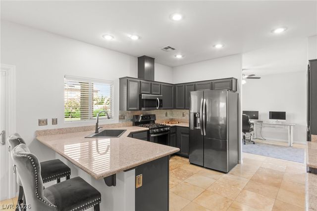 98 Dryden Park Avenue, Las Vegas, NV 89148