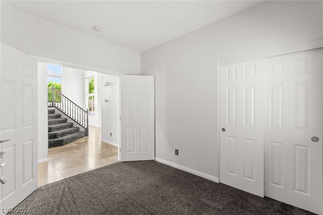 98 Dryden Park Avenue, Las Vegas, NV 89148