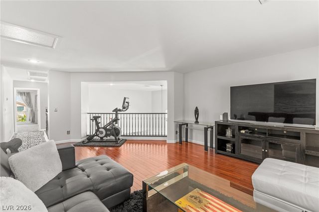 98 Dryden Park Avenue, Las Vegas, NV 89148