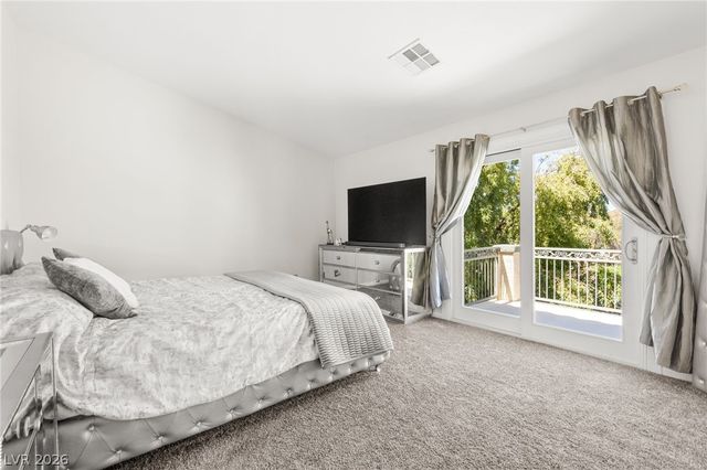 98 Dryden Park Avenue, Las Vegas, NV 89148