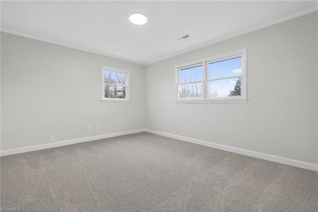 1516 Country Lane, Kernersville, NC 27284