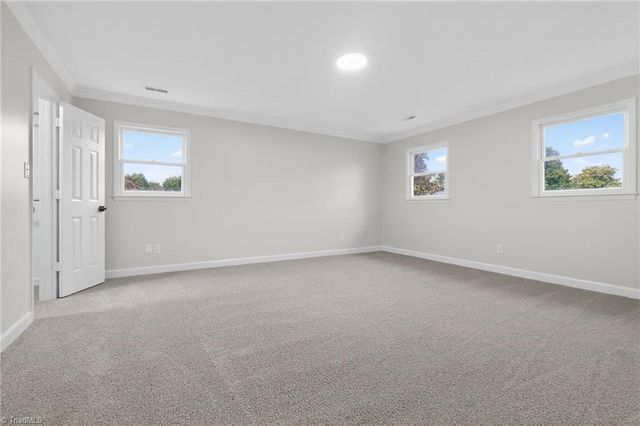 1516 Country Lane, Kernersville, NC 27284