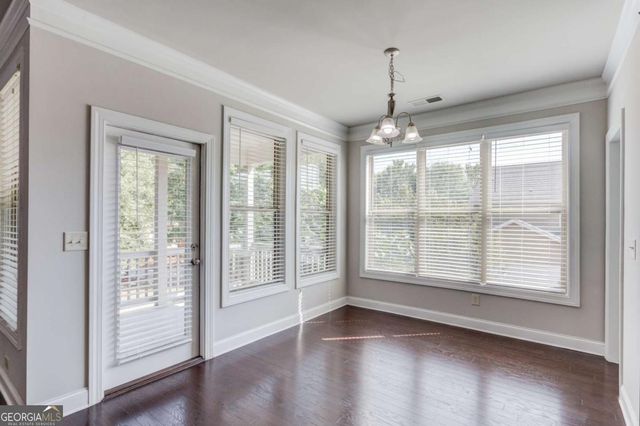 18 Privet Circle, Suwanee, GA 30024