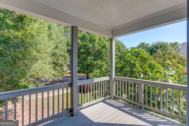 18 Privet Circle, Suwanee, GA 30024