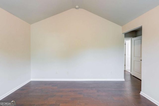 18 Privet Circle, Suwanee, GA 30024