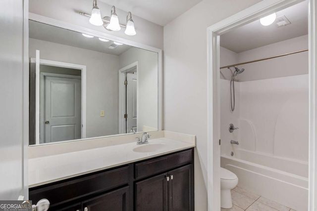 18 Privet Circle, Suwanee, GA 30024