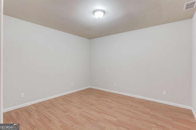 18 Privet Circle, Suwanee, GA 30024