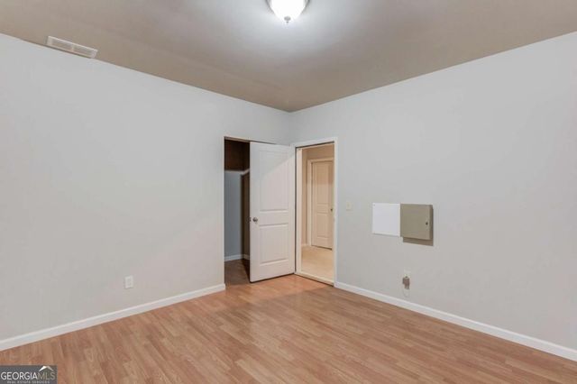 18 Privet Circle, Suwanee, GA 30024