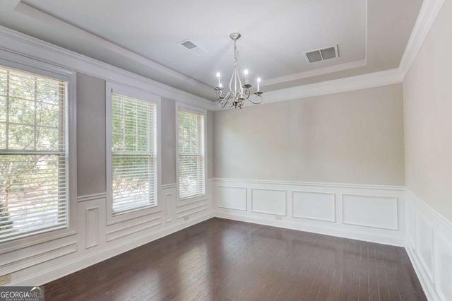 18 Privet Circle, Suwanee, GA 30024