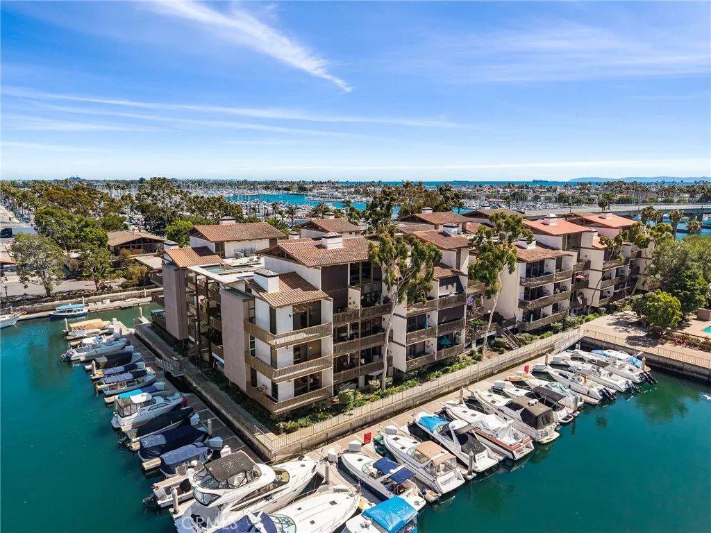 9233 Marina Pacifica North, Long Beach, CA 90803