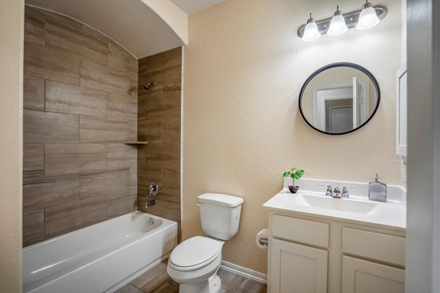 18334 Gardens End Lane, Houston, TX 77084