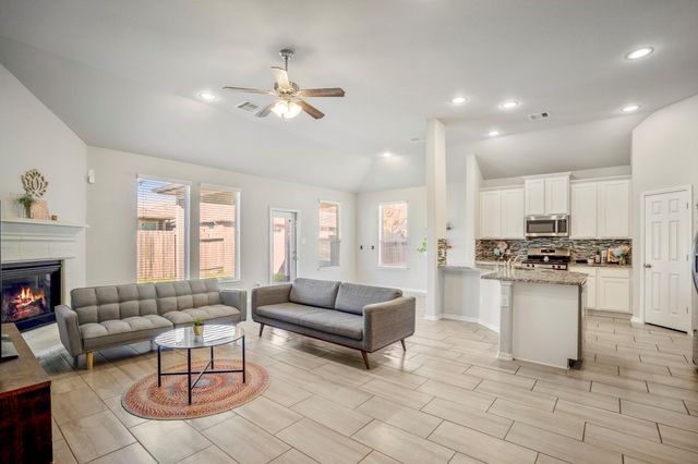 18334 Gardens End Lane, Houston, TX 77084