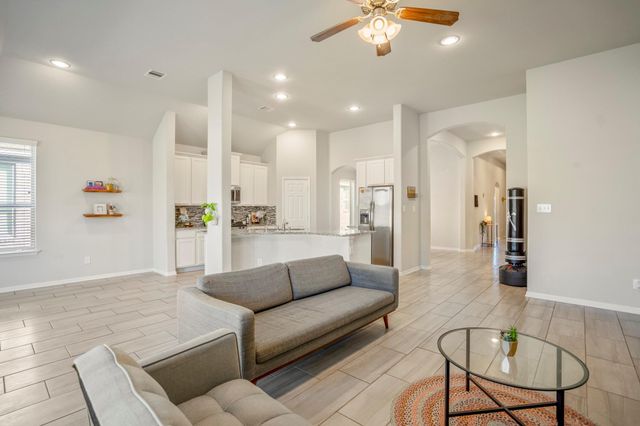 18334 Gardens End Lane, Houston, TX 77084