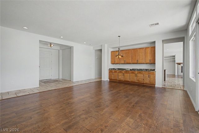 7112 Via Campanile Avenue, Las Vegas, NV 89131