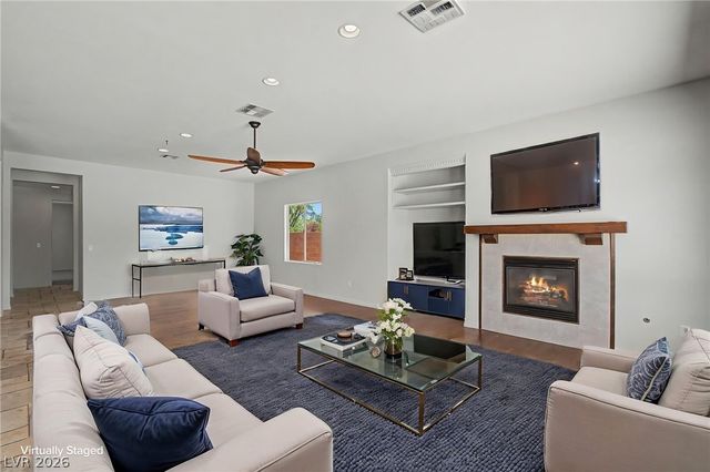 7112 Via Campanile Avenue, Las Vegas, NV 89131