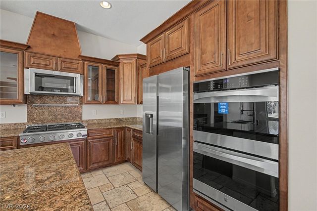 7112 Via Campanile Avenue, Las Vegas, NV 89131