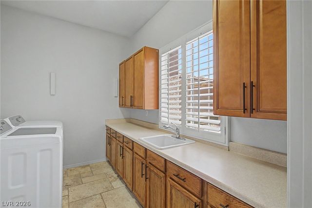7112 Via Campanile Avenue, Las Vegas, NV 89131