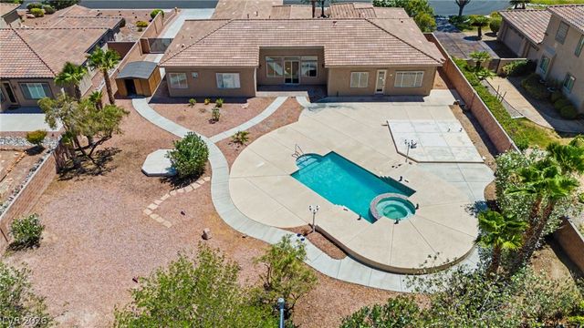 7112 Via Campanile Avenue, Las Vegas, NV 89131