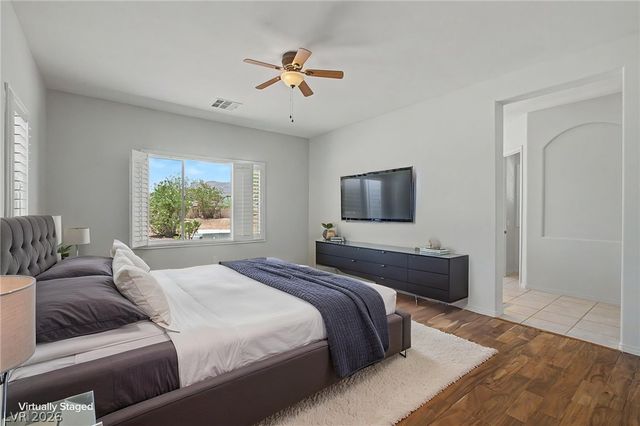 7112 Via Campanile Avenue, Las Vegas, NV 89131