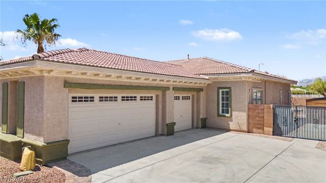 7112 Via Campanile Avenue, Las Vegas, NV 89131