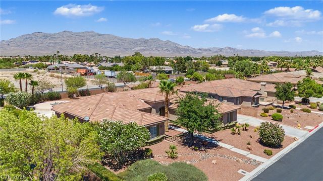 7112 Via Campanile Avenue, Las Vegas, NV 89131