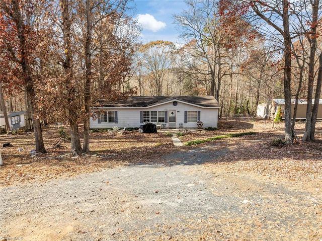 4240 Nc Highway 134, Asheboro, NC 27205
