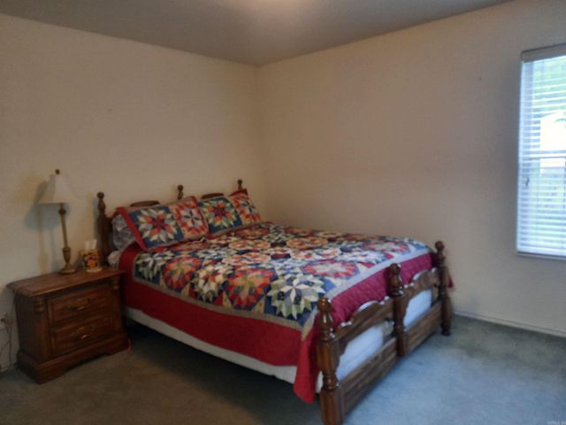 615 Jackson, Mountain View, AR 72560