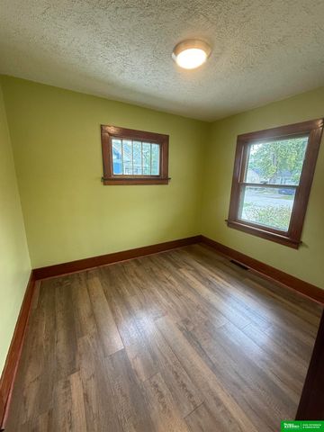 835 W 8th Street, Fremont, NE 68025